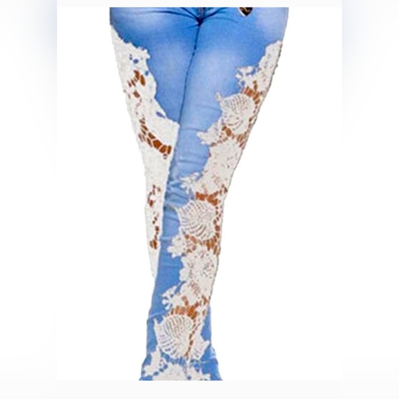 #705Top Trends Basic Collection Skinny Junior Size Girls Jeans with Crotchet 28 - Picture 2 of 6